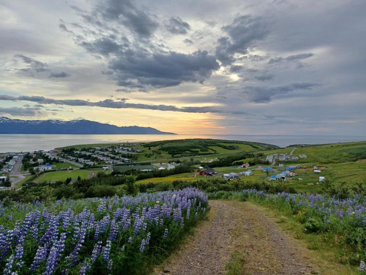 B&B Rooms Husavik 1 ภายนอก รูปภาพ